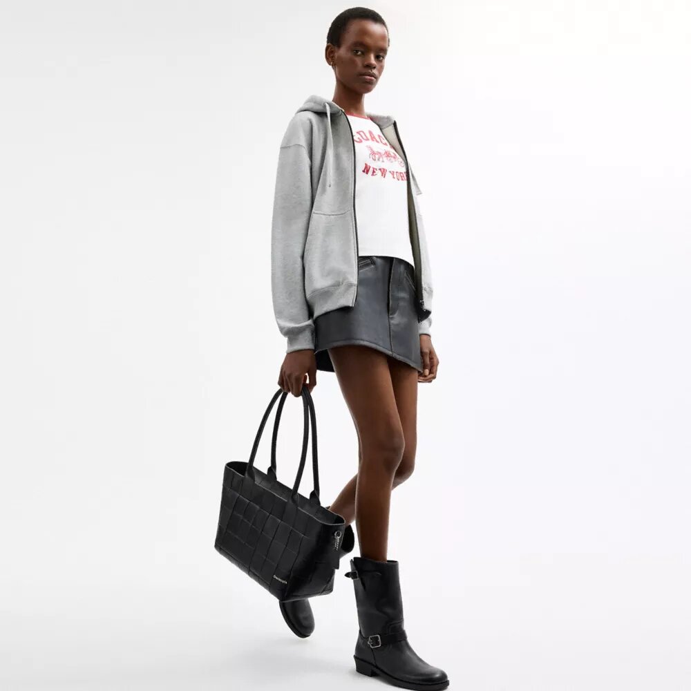 Alter/Ego stor tote-vesker