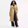 Avslappet trenchcoat