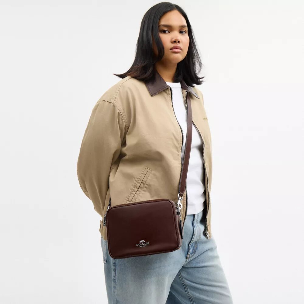 Carey-crossbody-veske