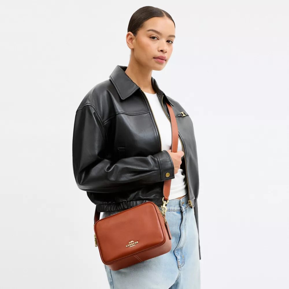 Carey-crossbody-veske