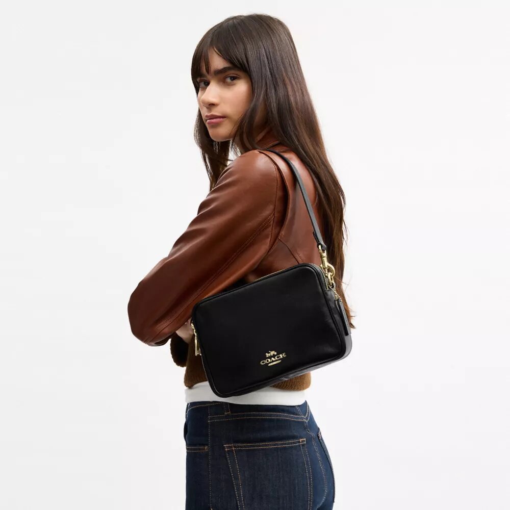 Carey-crossbody-veske