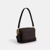 Carey-crossbody-veske i Signature Canvas