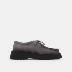 Chukka-boots i signatur-semsket skinn