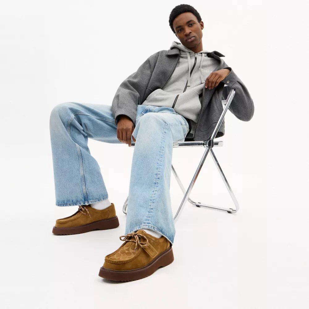 Chukka-boots i signatur-semsket skinn