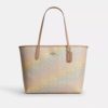 City-tote-veske i Rainbow Signature Canvas