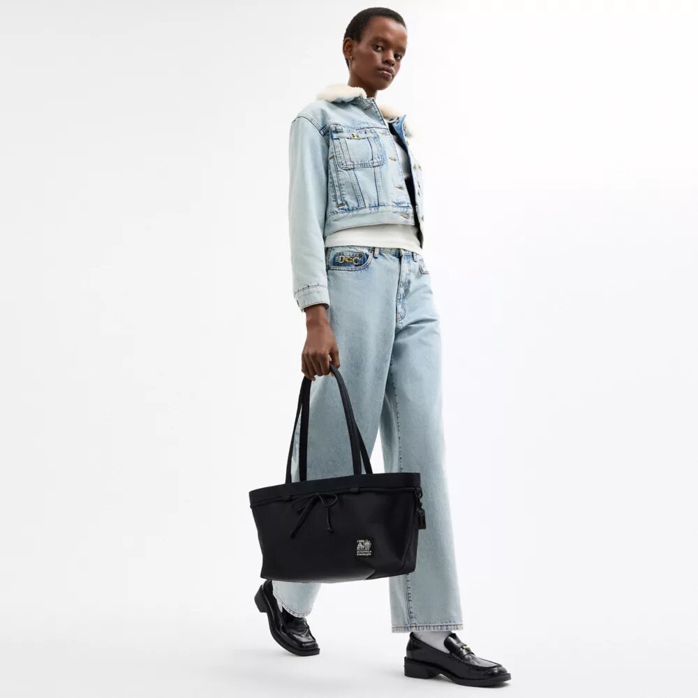 Coachtopia Loop Bow-veske