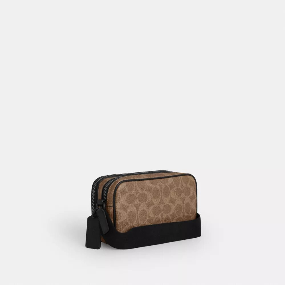 Colton Crossbody Bag 19 i Signature Canvas