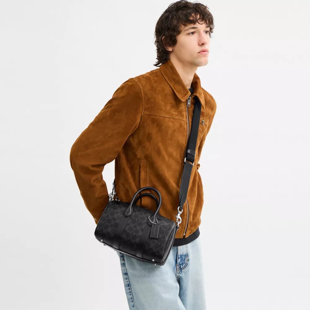 Compass Bag 25 i Signature Canvas