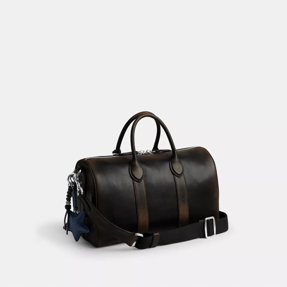 Compass Bag 35 i slitt skinn med anheng