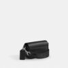 Crossbody-veske med klaff