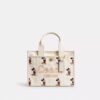 Disney X Coach Cargo Tote-vesker 26 med Mikke Mus i regenerativt bomullslerret