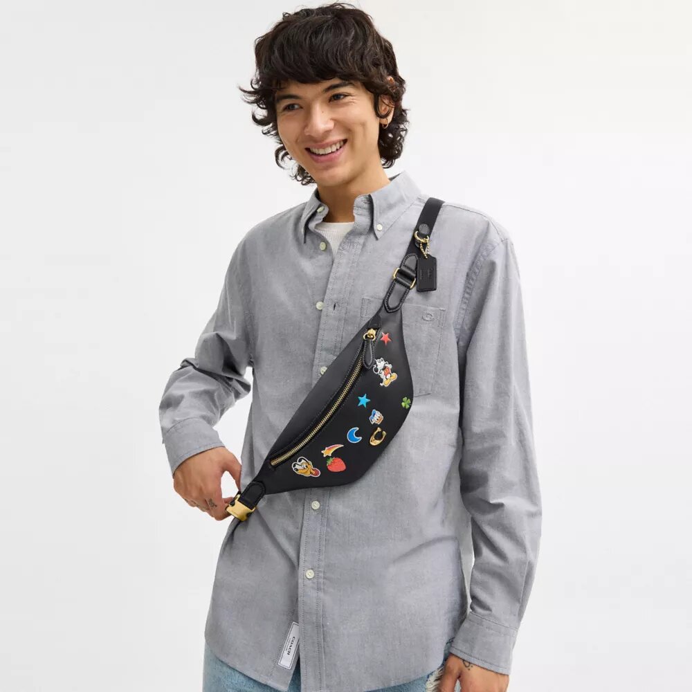 Disney X Coach Charter Midjeveske 7 med klistremerke-trykk