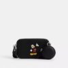 Disney X Coach Charter Slim Crossbody-veske med Mikke Mus