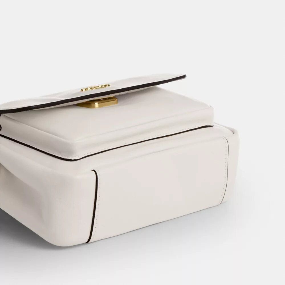 Elodie Crossbody-veske 18