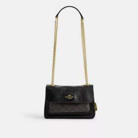 Elodie crossbody-veske 18 i Signature Canvas