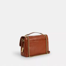 Elodie-crossbody-veske med vattering