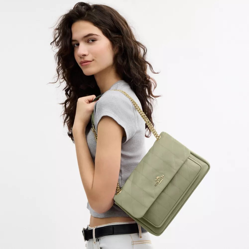 Elodie-crossbody-veske med vattering