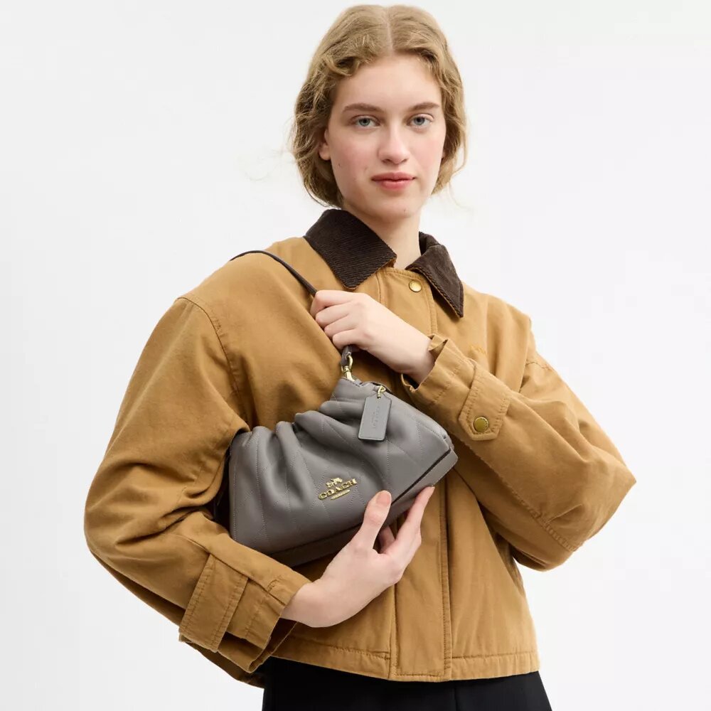 Faye skulderveske med vattering