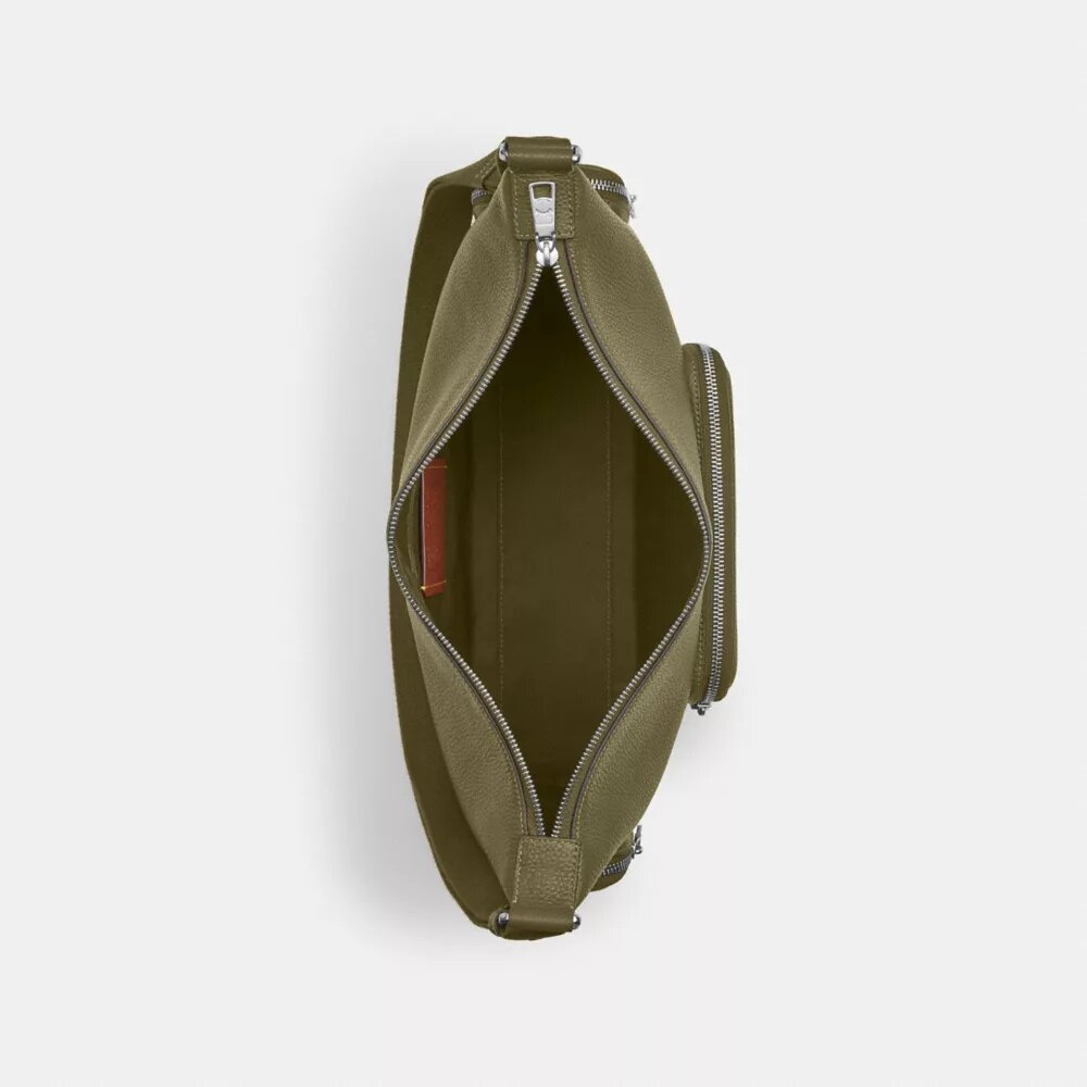 Finn-crossbody-veske med lommer