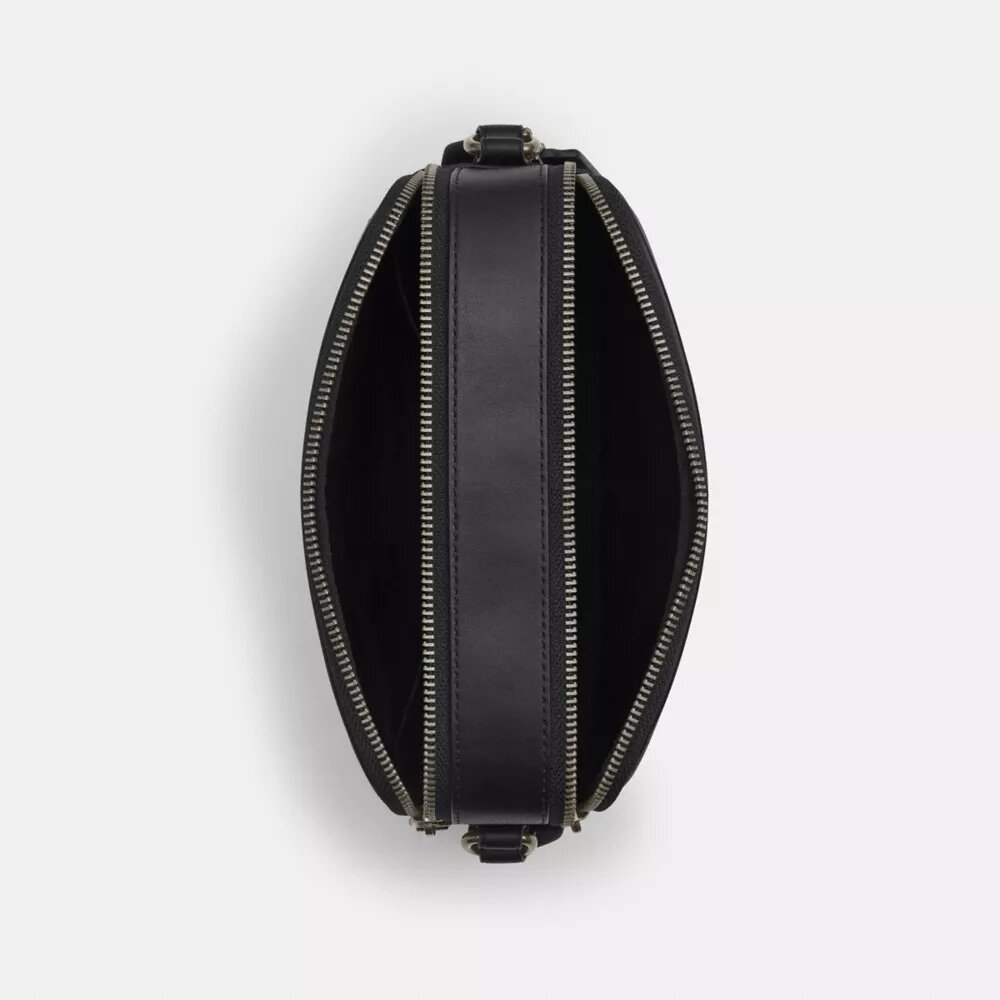 Graham-crossbody-veske i Signature Canvas med «Varsity Stripe»-mønster