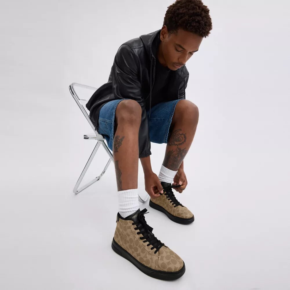 High Line høytoppet sneaker i Signature Canvas