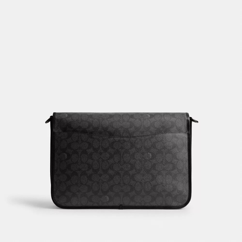 Hitch-messengerveske i Signature Canvas