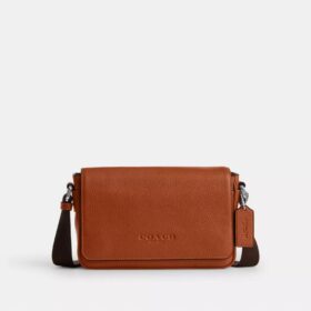 Jack liten crossbody-veske med klaff