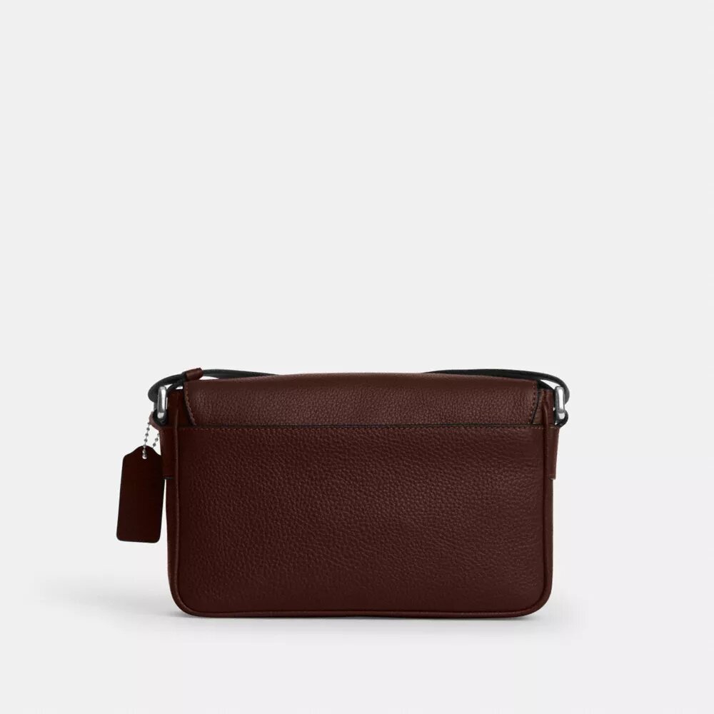 Jack liten crossbody-veske med klaff
