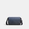 Jack liten crossbody-veske med klaff i Ombre Signature Canvas