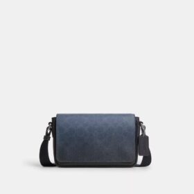 Jack liten crossbody-veske med klaff i Ombre Signature Canvas