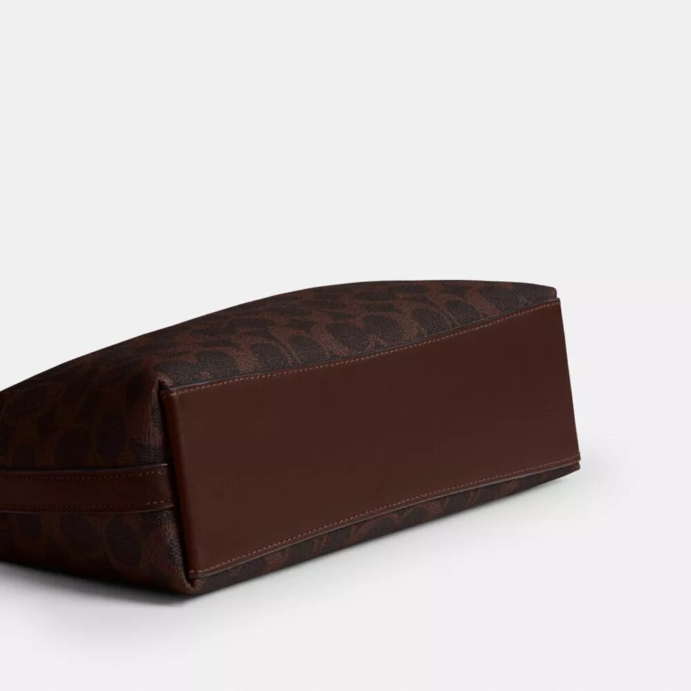 Juliet skulderveske 25 i Signature Canvas