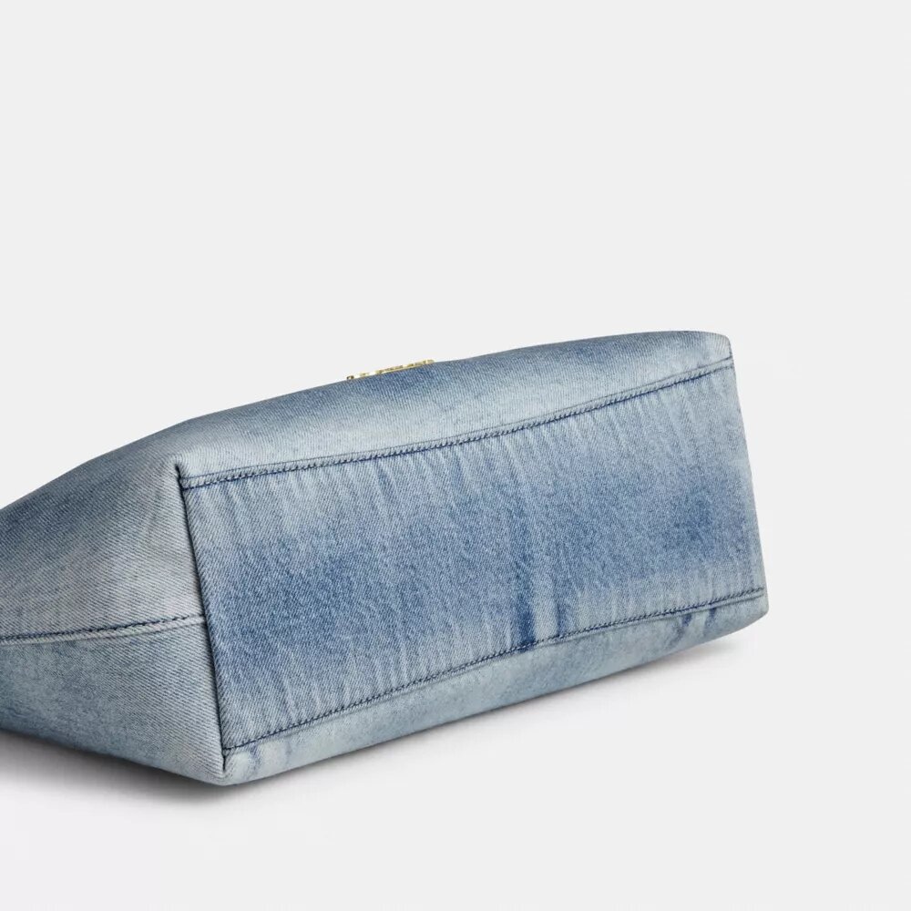 Laurel skulderveske i «Loved Denim» med anheng
