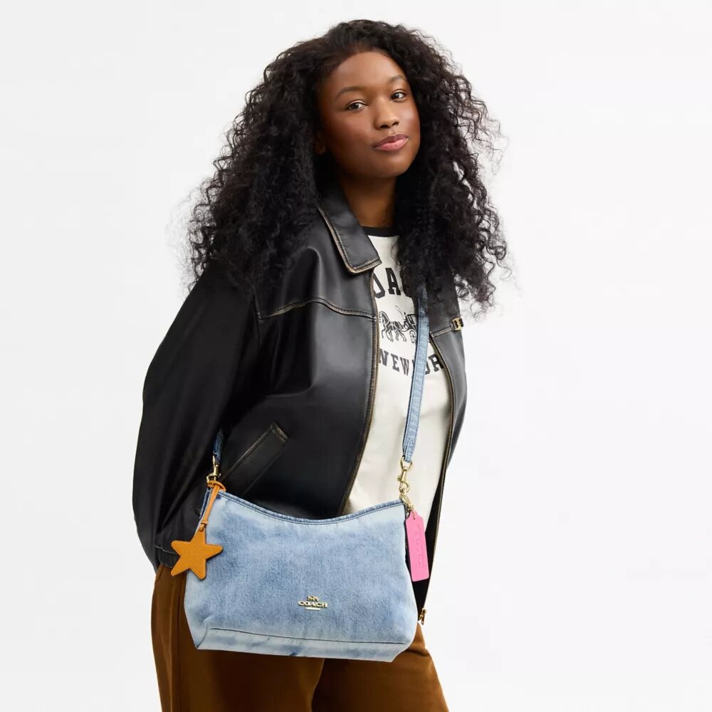Laurel skulderveske i «Loved Denim» med anheng