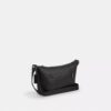 Liten Finn-crossbody-veske med kryssrem og lomme