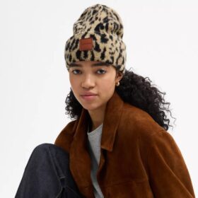 Lue med leopardmønster