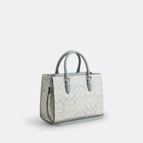 Maggie liten tote-veske i Signature Canvas