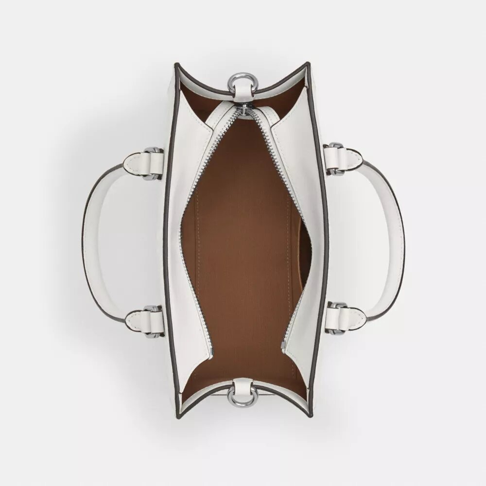 Maggie liten tote-veske i Signature Canvas