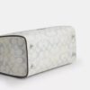 Maggie liten tote-veske i Signature Canvas