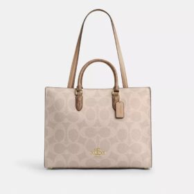 Maggie-tote-veske i blokkmønstret Signature Canvas