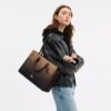 Maggie-tote-veske i Ombre Signature Canvas