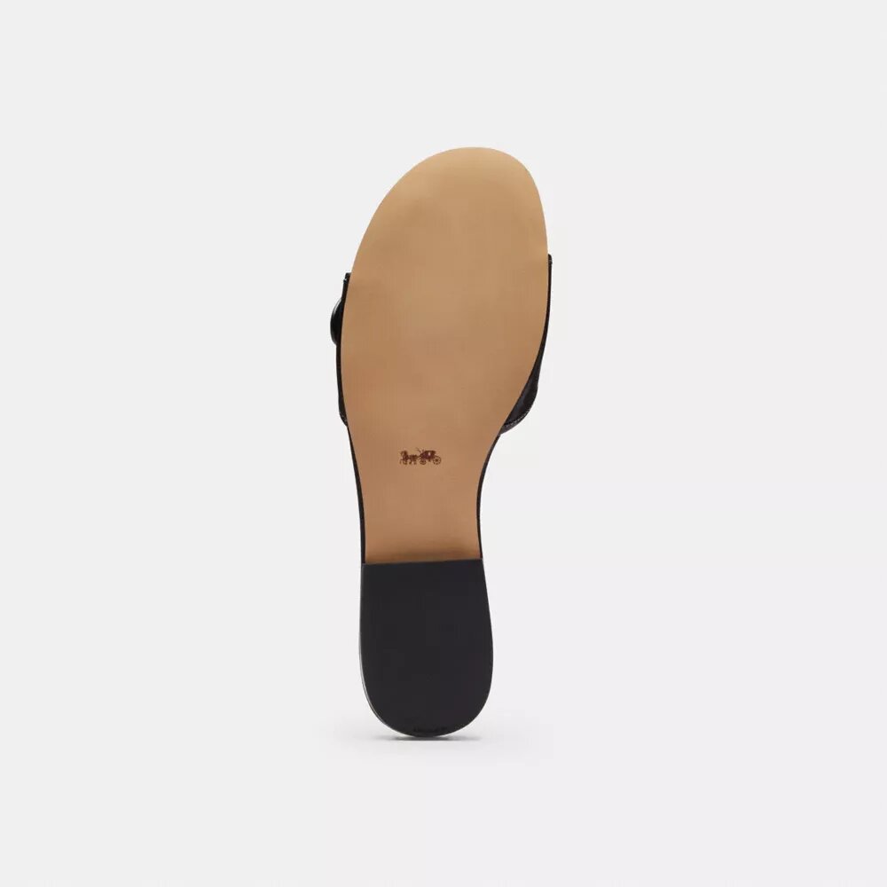 Margot flat sandal