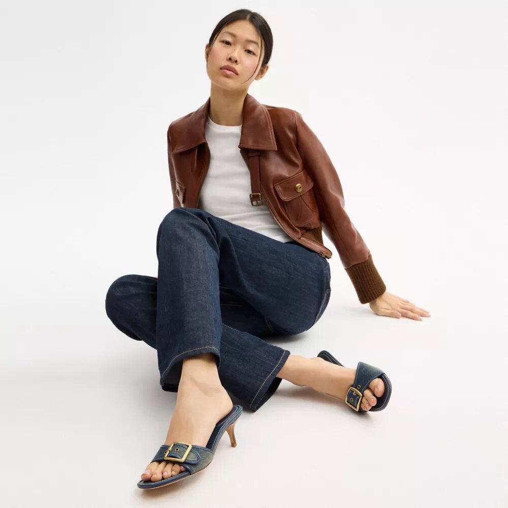 Margot-sandaler i «Loved Denim»