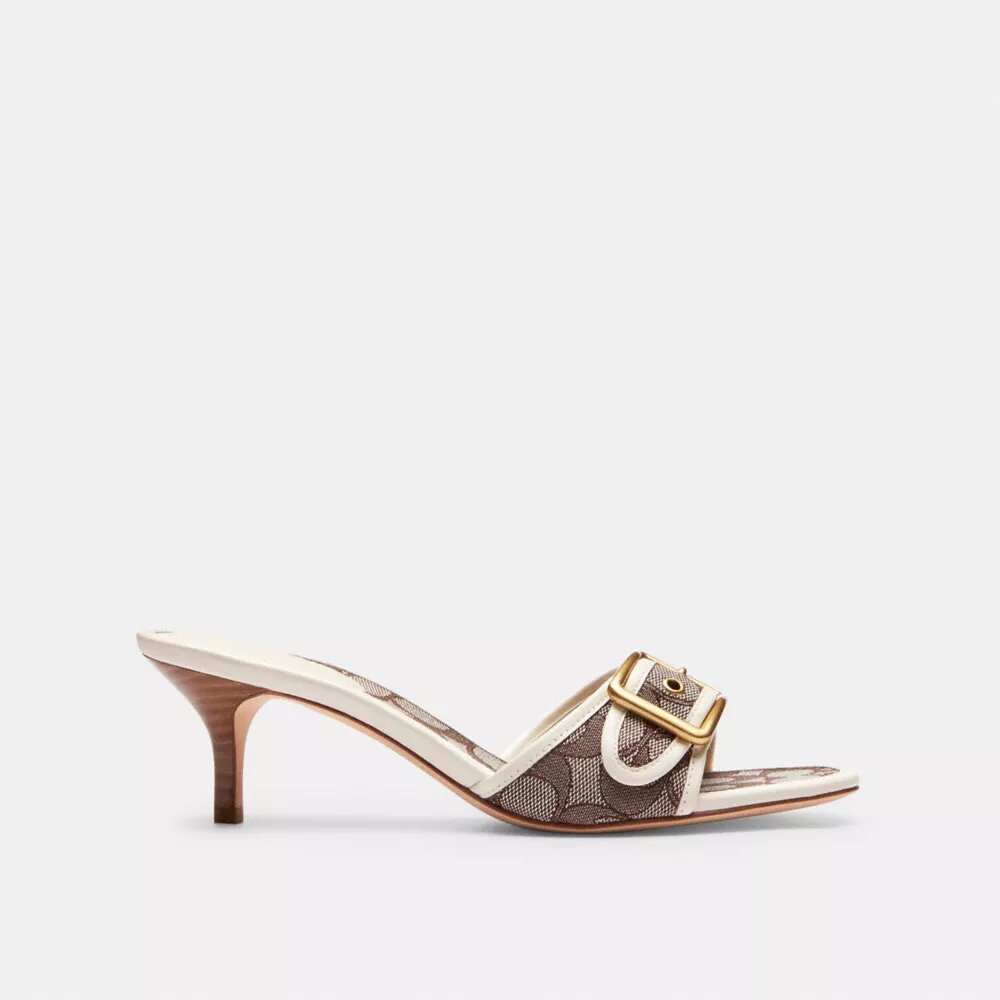 Margot-sandaler i vår karakteristiske jacquard