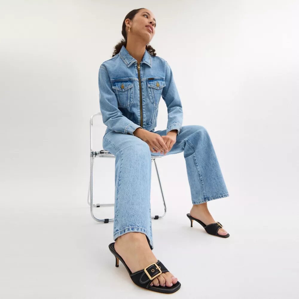 Margot-sandaler i vår karakteristiske jacquard