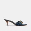 Margot-sandaler med vårt karakteristiske denim-lappeteppe