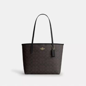 Mellomstor City-tote i Signature Canvas