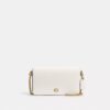 Mila-crossbody-veske med Signature Canvas