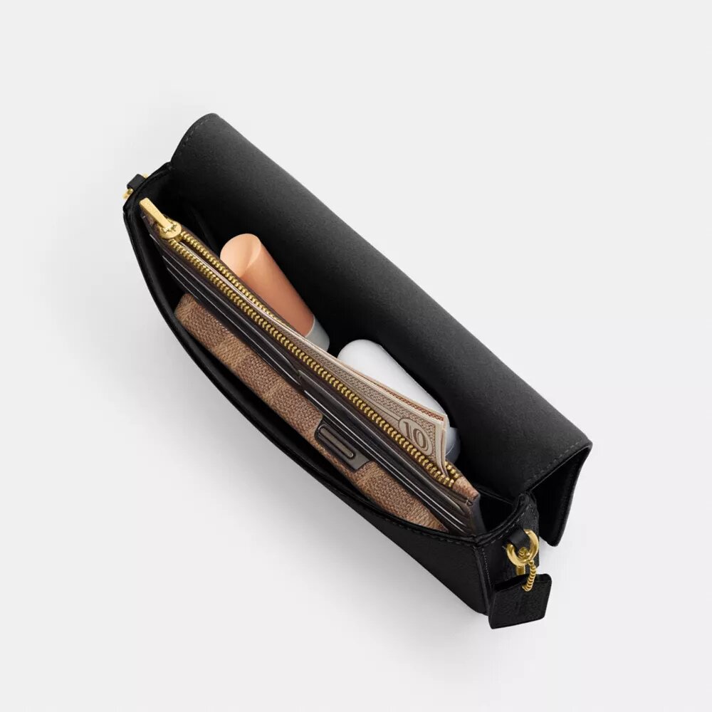 Mila-crossbody-veske med Signature Canvas