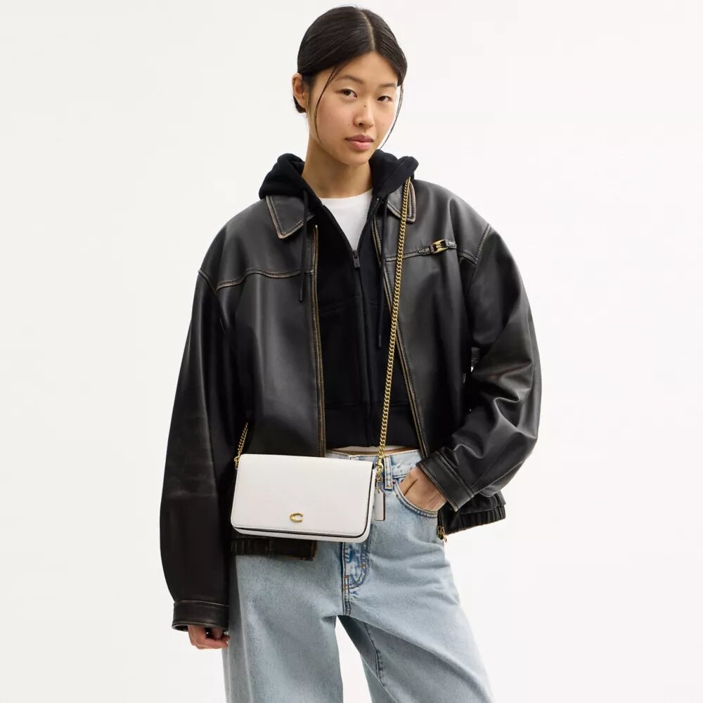Mila-crossbody-veske med Signature Canvas