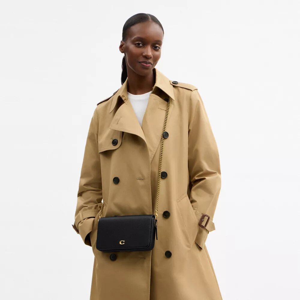 Mila-crossbody-veske med Signature Canvas